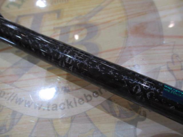 クリスター 60フォーカス