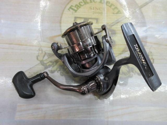 15ルビアス2508PE-H ダイワ 15ルビアス 2508PE-H/K359M スピニングリール 極上美品