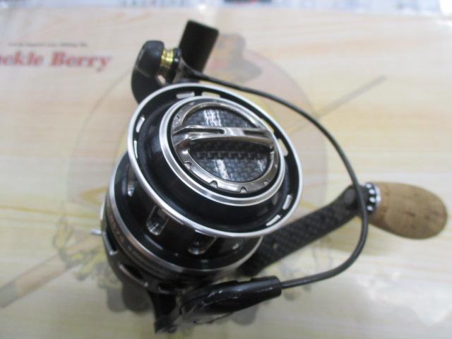 アブ・ガルシア(Abu Garcia) レボ エムジーエクストリーム(Revo MGXtreme) 2500SH ABU Revo(レボ) MGX  THETA 、MGXtreme(スピニングリール) | 激安釣具通販 ルアーフィッシング キャスターハウス