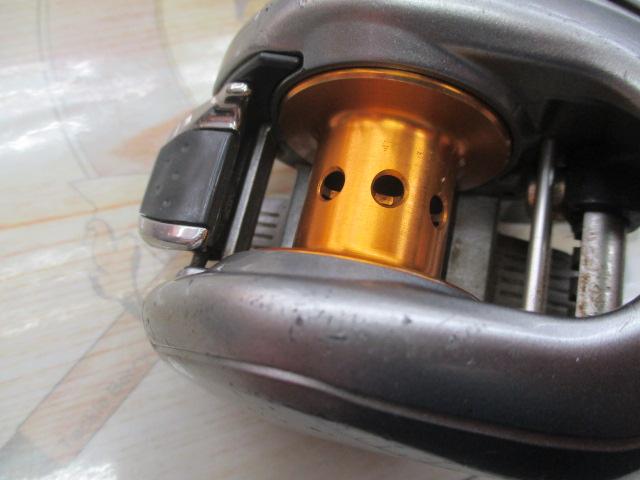 SHIMANOメタニウム Mug7 LH シマノ(SHIMANO) メタニウムMg7 レフトハンドル 021205