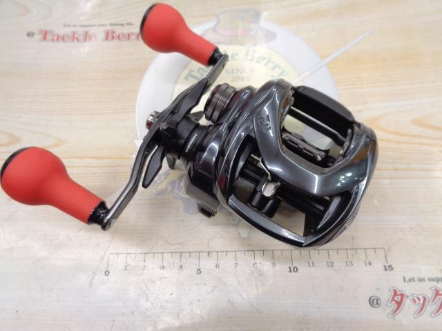 ⭐︎★ ダイワ 21 タトゥーラ TW 400 右ハンドル 中古品★⭐︎ ダイワ 21 タトゥーラ TW 400 右ハンドル 中古品の通販 by trade