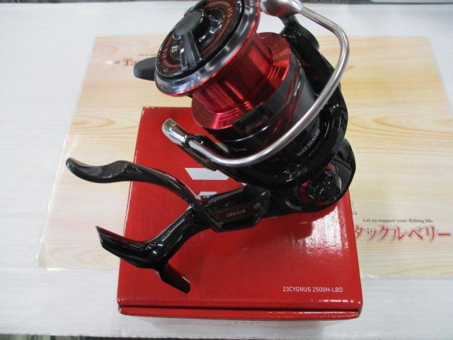 ダイワ シグナス 2500H-LBD DAIWA（釣り） 【目玉商品】ダイワ 23 シグナス 2500H-LBD (2023