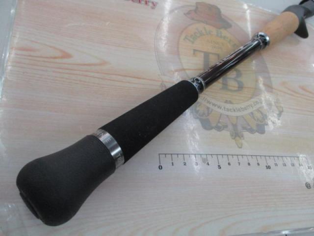 エストレーモ76