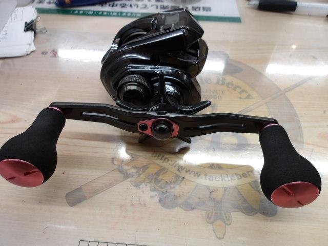21紅牙IC 150美品 ダイワ(Daiwa) 21紅牙 IC 150 右ハンドル 00631013｜アウトドア