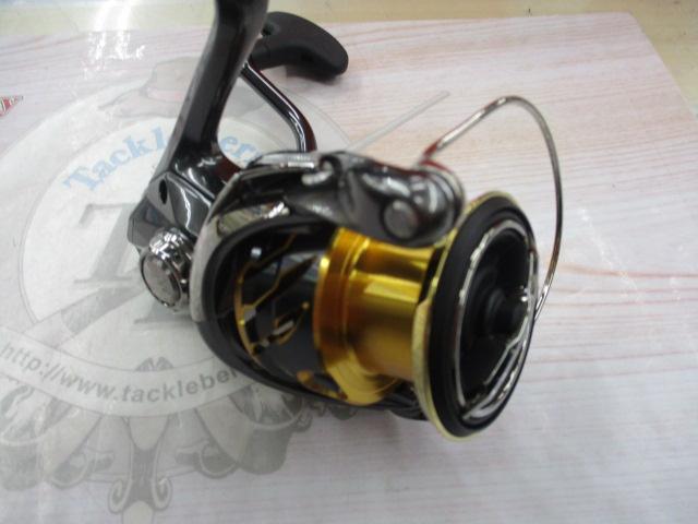SHIMANO - 【新品未開封】20 ツインパワーC3000XG【即日発送】 Amazon.com : SHIMANO 20 Twin Power C3000XG : Sports & Outdoors