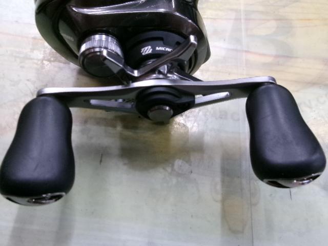 20メタニウム シマノ 20 メタニウム 右巻き ノーマルギア ブラックバス