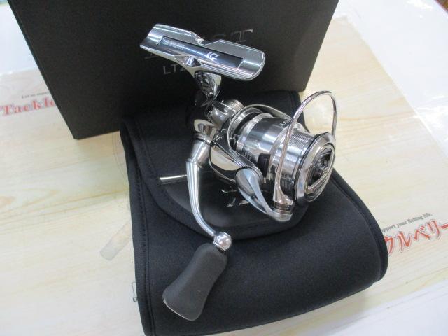 ⚫使用品⚫ ダイワ 22 イグジスト LT 2000-H センシティブチューン