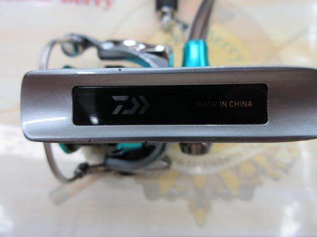 [釣り人出品]18Emeraldas AIR LT3000S-CXH 18 zeniya-tsurigu_4960652202886