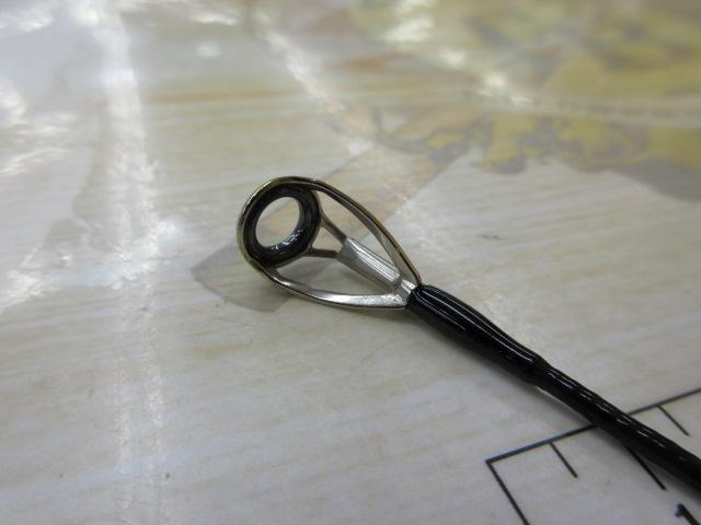 ボーダレス 305H4