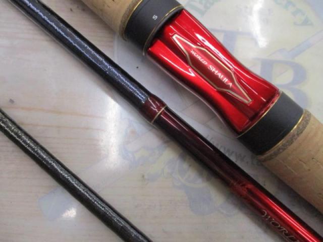 必見！【未使用】シマノ 18ワールドシャウラ 2653R-3 シマノ(SHIMANO) 18 ワールドシャウラ 2653R-3 ワールドシャウラ