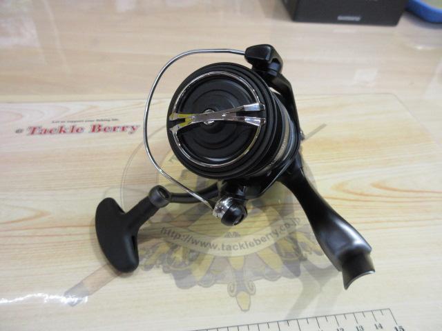 【美品】20 エクスセンスBB 3000MHG シマノ(SHIMANO) 20 エクスセンス BB 3000MHG 041982