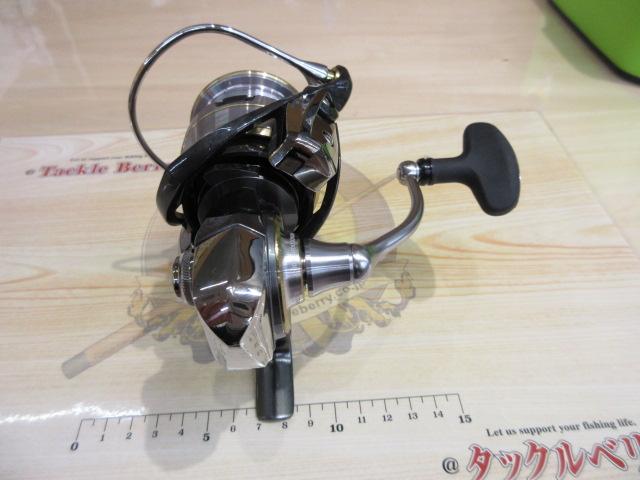 中古】ダイワ 20ルビアス3000S-CXHスピニングリール