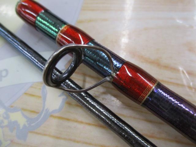 【別倉庫からの配送】 ワールドシャウラ 1651F-2 日本 (レッドタイプ)｜＠ベリーネット ロッド