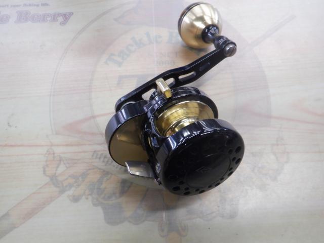 レイジ R20H ブラック/ライトゴールド