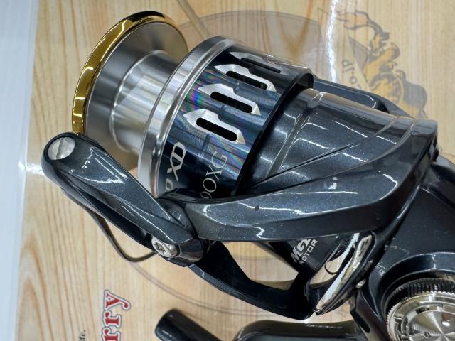 Amazon | シマノ(SHIMANO) スピニングリール 17 ツインパワー XD