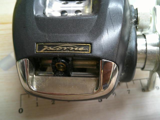 イクシオーネF300LF 