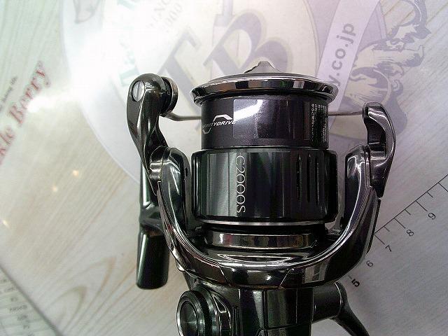 SHIMANO - おで3860様用　新品未使用　22 ステラ C2000S ボディーのみ　シマノ シマノ(SHIMANO) 22 ステラ C2000SHG 043849｜アウトドア用品