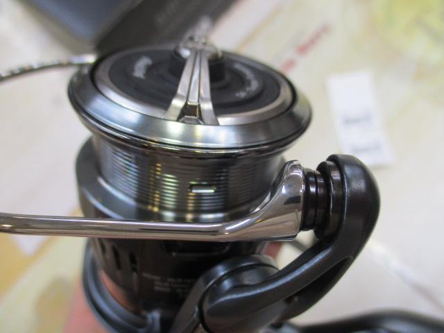 ダイワ スピニングリール 23エアリティ(AIRITY) ST SF2500SS-H-QD【即日発送】(ST SF2500SS-H-QD):  リール｜釣具の通販ならキャスティングオンラインストア【公式】