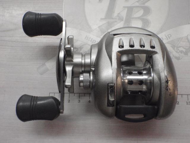 リョービ キャスプロメタル T300L ベイトリール 左巻き 中古品