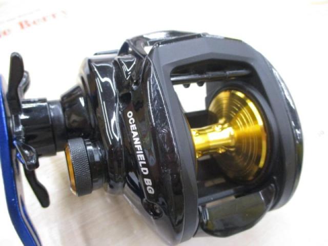 アブガルシア　オーシャンフィールドBG-L 1回使用❗️ Amazon.co.jp: AbuGarcia (アブガルシア) OCEANFIELD BG 右巻き
