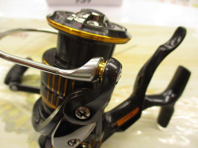 ダイワ　23ラグザス 2500XH-LBD ダイワ ラグザス 2500XH-LBD (リール) 価格比較 - 価格.com