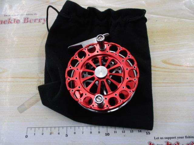 中古】極技クロダイ RND-R 85 リール 中古】極技クロダイ RND-R