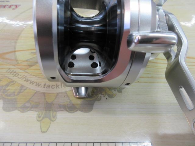 シマノ(SHIMANO) 17オシアジガー 2000NR-PG オシアジガー | 激安