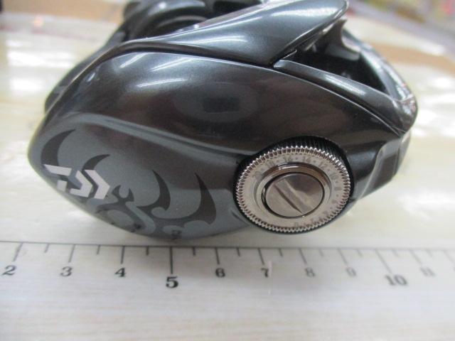 ダイワ ベイトリール 25タトゥーラ SV TW 100HL(左)【即日発送