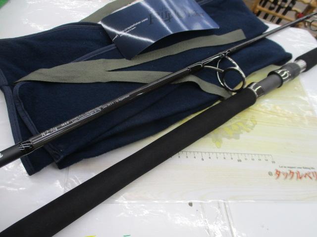 アクイラ MLT 82-2/4