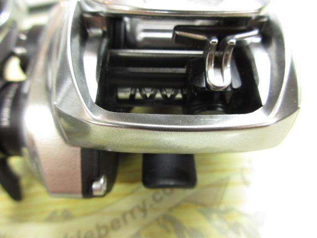 ダイワ ジリオン SV TW 1000P 新品未使用 4550133072574.jpg