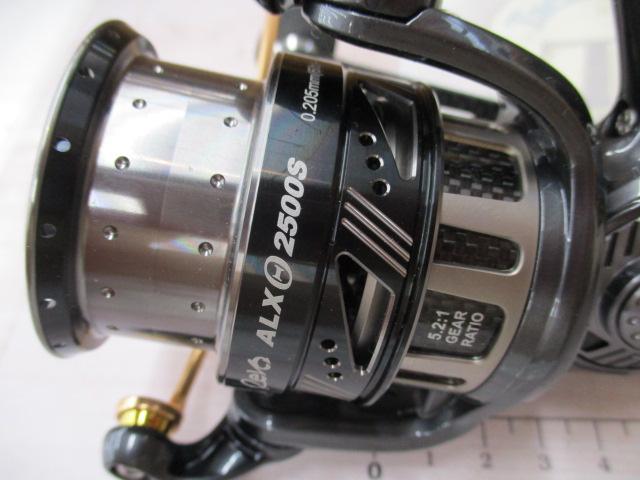 レボ ALXシータ(Θ) 2500S｜＠ベリーネット 日本最大新品中古釣具