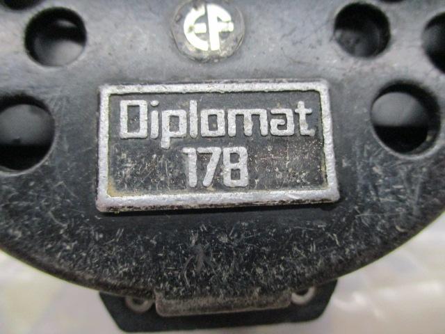 ディプロマット 178