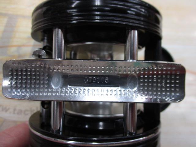 5600C クラシック ブラック