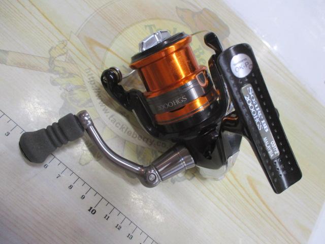 シマノ　13ソアレBB 2000HGS ダブルハンドル　リールスタンドた付き シマノ 13ソアレBB 2000HGS ダブルハンドル リールスタンドた