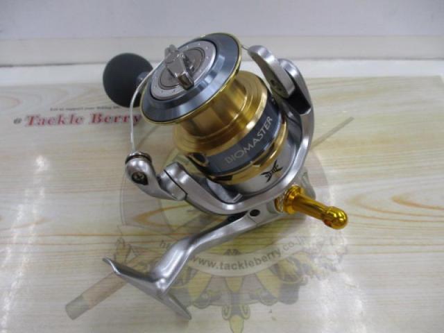 SHIMANO BIOMASTER SW 4000 HG 中古品 SHIMANO BIOMASTER SW 4000 HG 中古品
