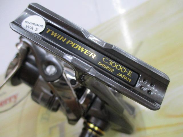 美品】シマノ24ツインパワーC3000