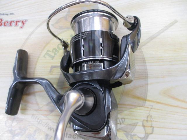 LUVIAS LT2000S-P スピニングリール　新品　未使用品 DAIWA（釣り） ダイワ 24 ルビアス LT2000S-P (2024年モデル