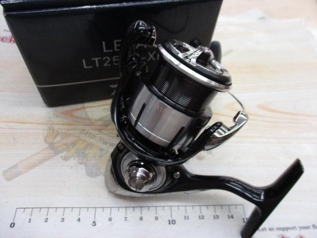 ダイワ レグザ LT2500-XH 23年モデル スピニングリール - 釣具の