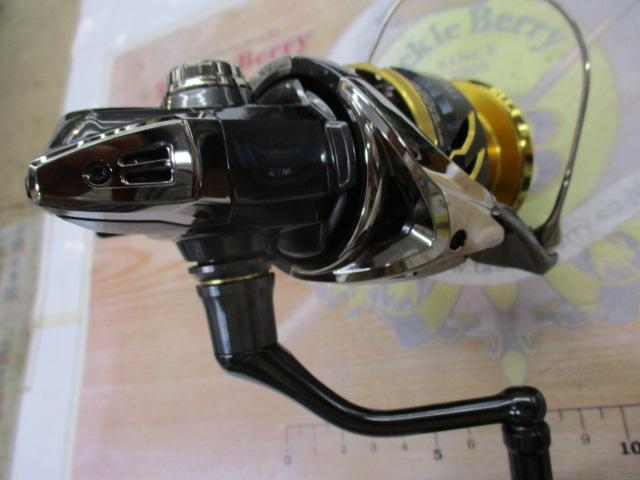 SHIMANO - 新品　未使用品　シマノ　20ツインパワー4000xg Amazon | シマノ 20ツインパワー 4000XG リール スピニング
