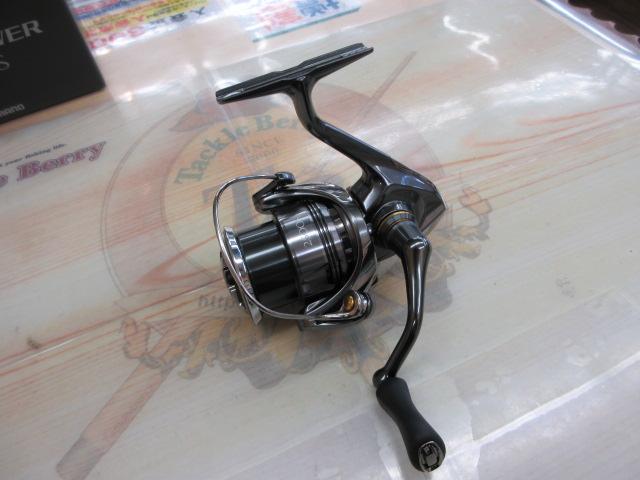 24ツインパワー 2500S｜＠ベリーネット 日本最大新品中古釣具WEBショップ