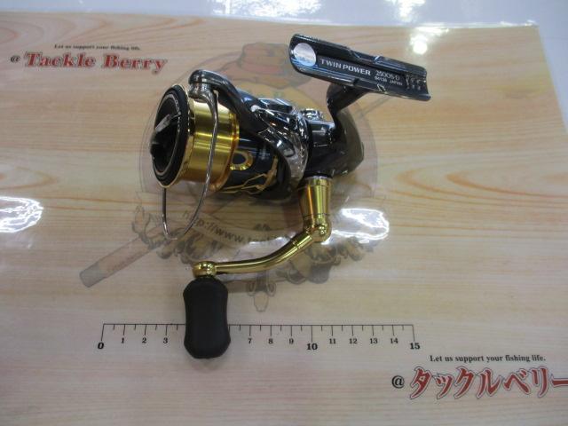 SHIMANO - シマノ ２０ ツインパワー 2500S 新品未使用未開封 20ツインパワー 2500S｜＠ベリーネット 日本最大新品中古釣具WEB