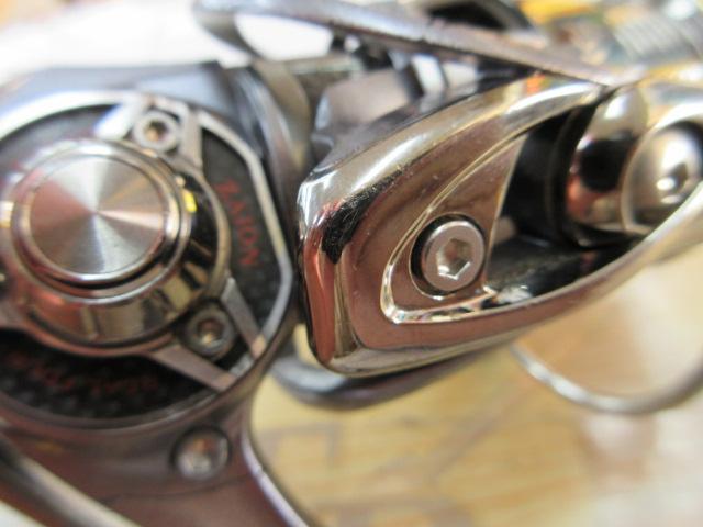 12イグジスト 2004H