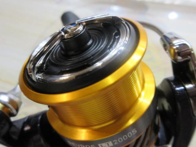 20レブロス LT2000S