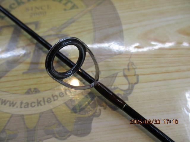 ラグゼエリアトライ 62FL-solid.F