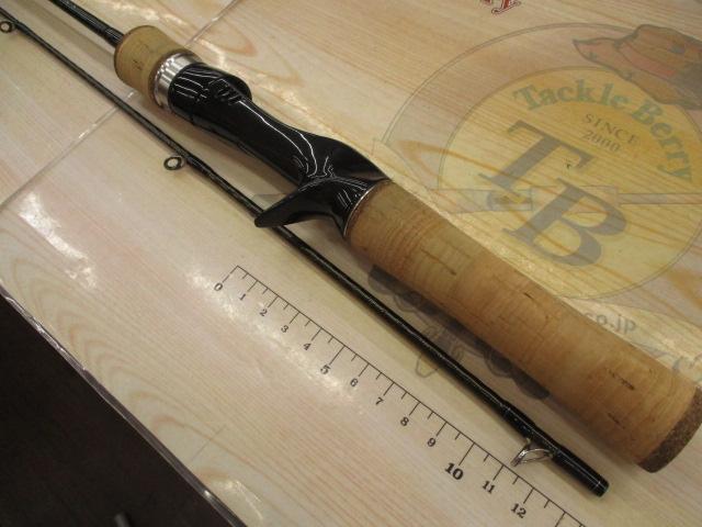 シマノ カーディフNx B48L 中古美品