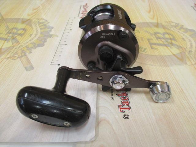 11ダイナスター 250