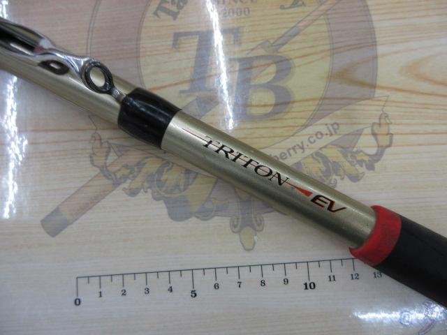 03IHトライトンEV 30-400T