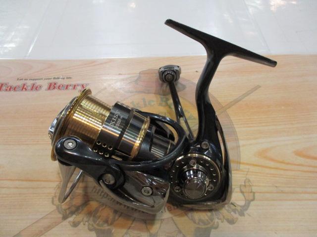 ダイワ スピニングリール イグジスト15 2505F-Hブラック/ゴールド Amazon | ダイワ(Daiwa) スピニングリール 15 イグジスト 2505F