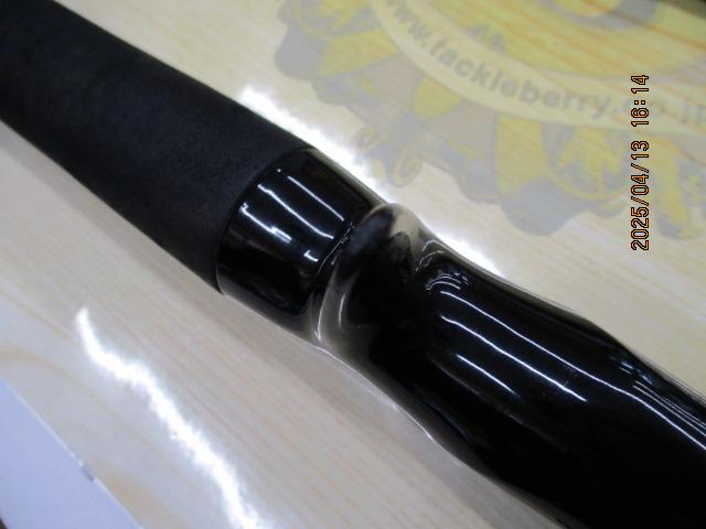 ヒュージカスタムH3S-81RF