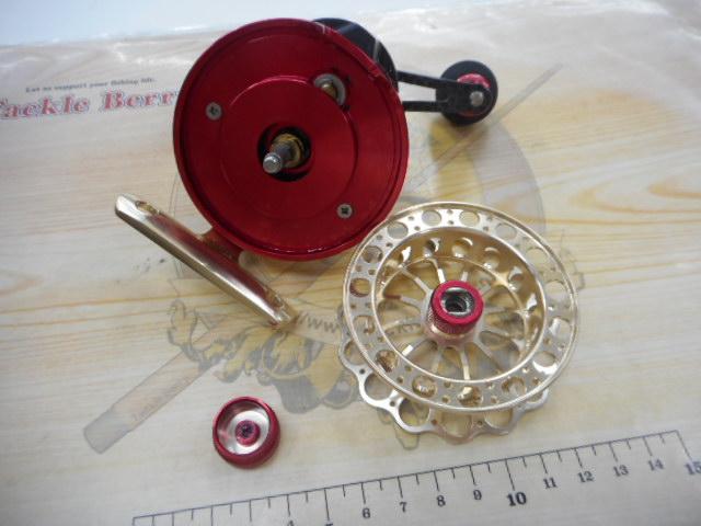 DAIWA（釣り） 美品 ダイワ BJイカダ 70 筏 DAIWA BJ IKADA